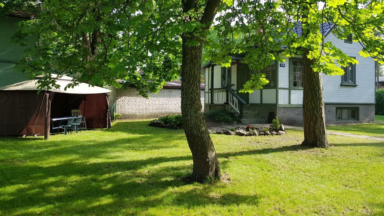 Mini-House With Garden In Jurmala Villa Eksteriør billede